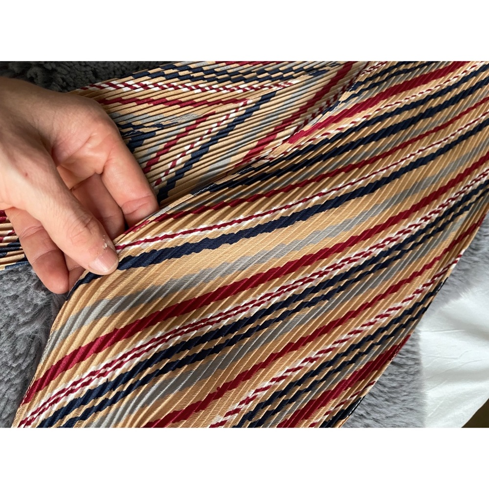 Vintage accordion scarf